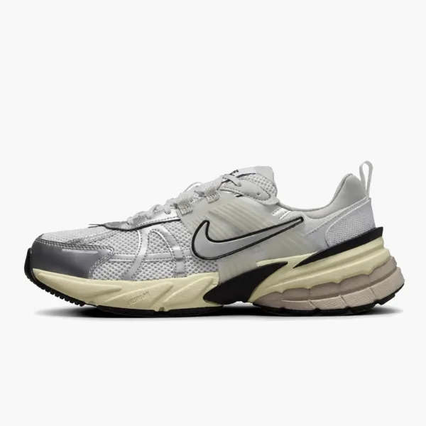 Nike V2K Run Summit White Metallic Silver