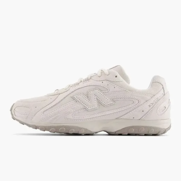 New Balance 204L Timberwolf Linen