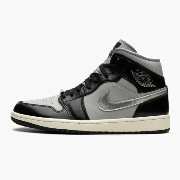 Air Jordan 1 Mid SE WMNS Black Chrome
