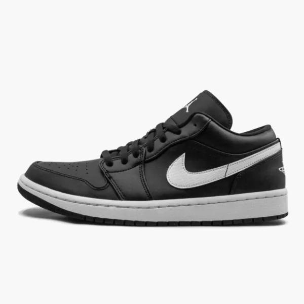 Air Jordan 1 Low WMNS Black / White