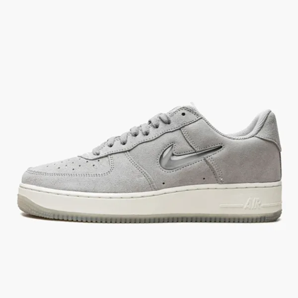 Air Force 1 Low Color of the Month - Light Smoke