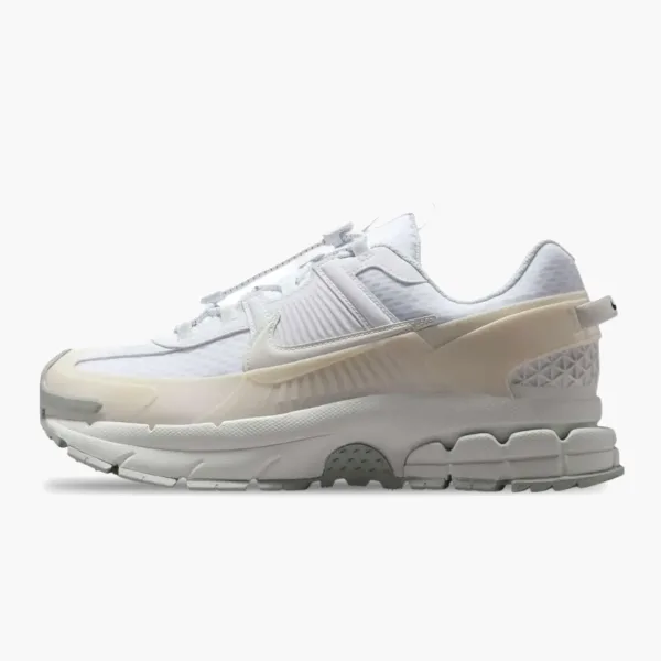 Nike Zoom Vomero Roam White Phantom