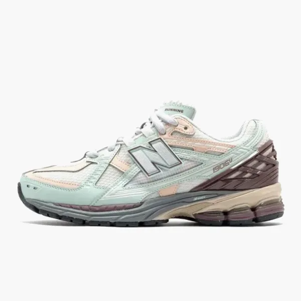 New Balance 1906U Clay Ash