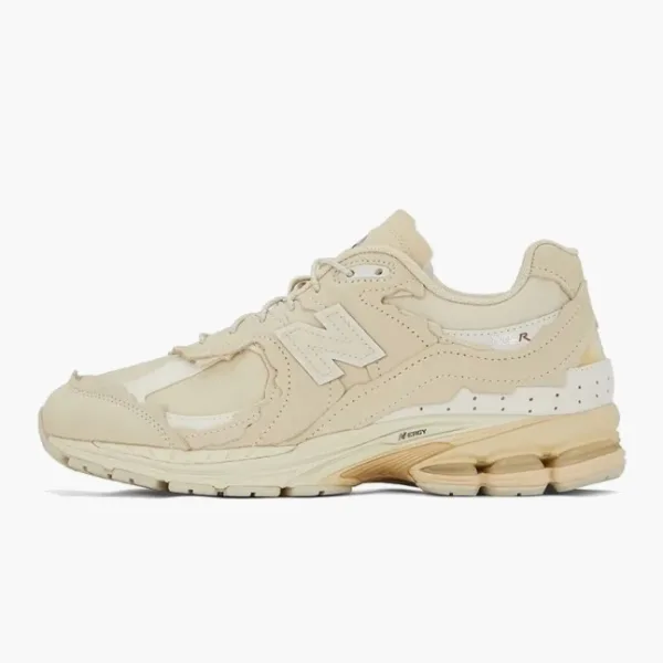 New Balance 2002R Protection Pack - Sandstone