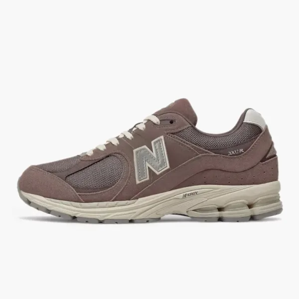 New Balance 2002r Black Fig