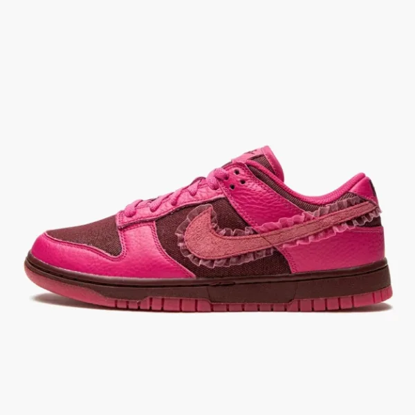 Nike Dunk Low WMNS Valentine's Day 2022