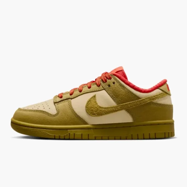 Nike Dunk Low WMNS Bronzine Sesame Picante Red