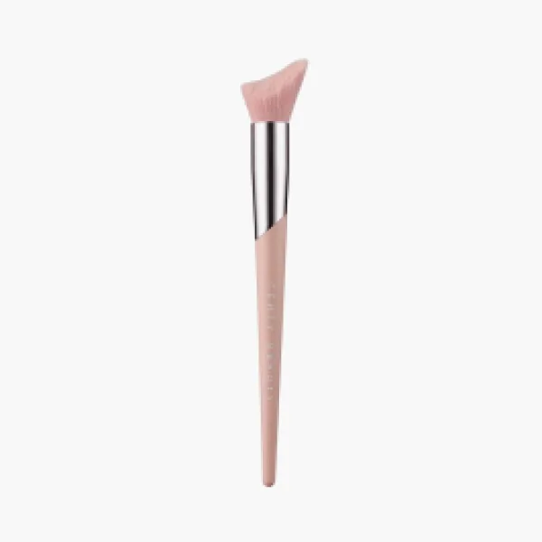 Fenty Beauty Cheek Hugging Highlight Brush 120