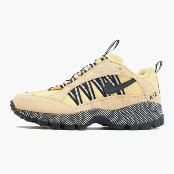 Nike Air Humara WMNS Sesame Saturn Gold
