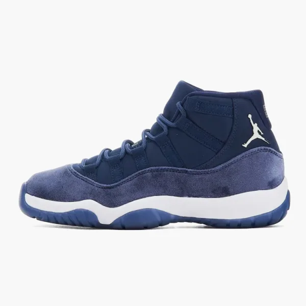 Air Jordan 11 Retro WMNS Midnight Navy