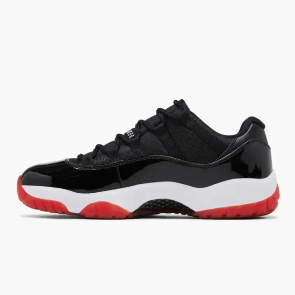 Air Jordan 11 Retro Low Bred' 2025