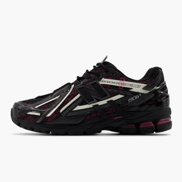 New Balance 1906A Black Dragon Berry