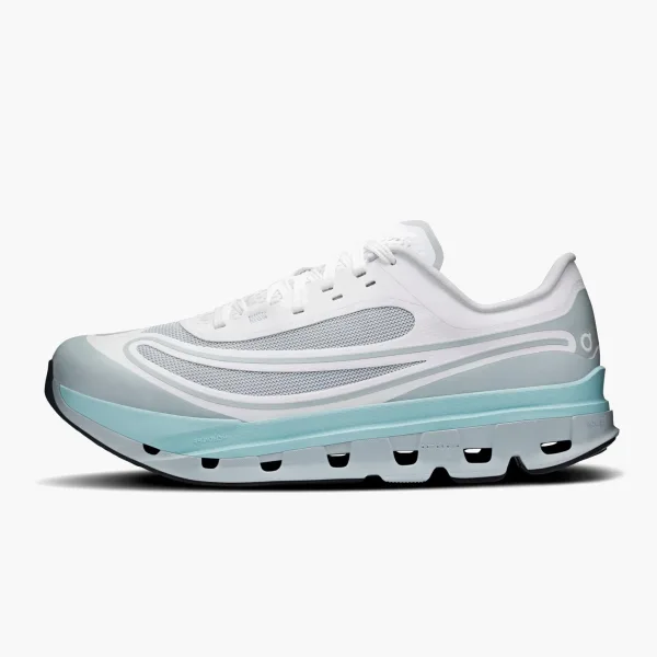 On Cloudflow 5 AD Hail White