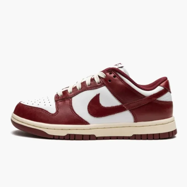 Nike Dunk Low PRM WMNS Vintage Team Red
