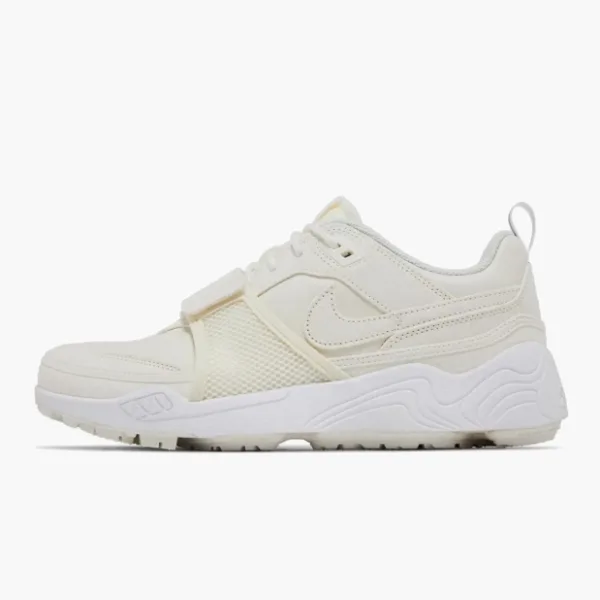 Travis Scott x Nike Zoom Field Jaxx SP Sail