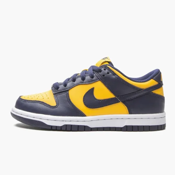 Nike Dunk Low GS Michigan 2021