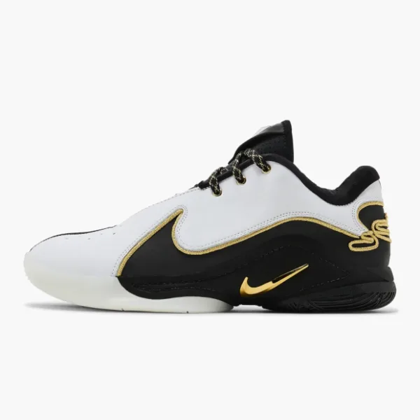 Nike LeBron 22 Mogul