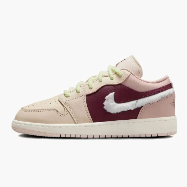 Air Jordan 1 Low SE GS Fur Swoosh