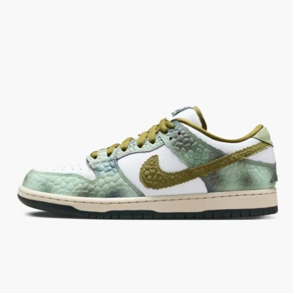 Alexis Sablone x Nike Dunk Low SB Chameleon