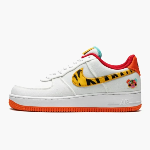 Air Force 1 '07 LX WMNS Year of the Tiger