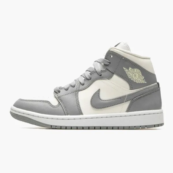 Air Jordan 1 Mid WMNS Stealth