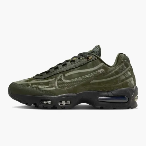 Nike Air Max 95 x WORKSOUT Uniform