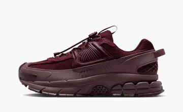 Nike Zoom Vomero Roam WMNS Burgundy Team Red