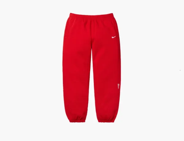 Supreme x Nike Sweatpant Red