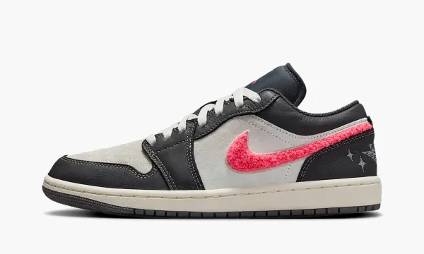 Nike Air Jordan 1 Low White Graphite Hot Punch