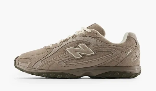 New Balance 204L Mushroom Arid Stone