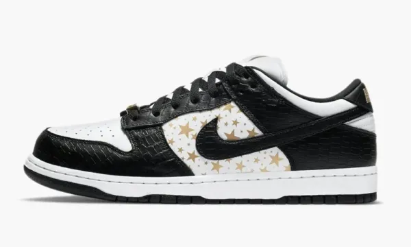 Nike SB Dunk Low Supreme - Stars - Black