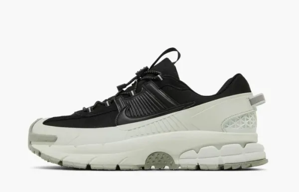 Nike Zoom Vomero Roam Black Light Silver