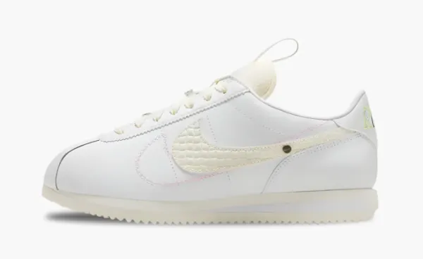 Nike Cortez WMNS White Milk