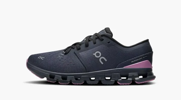 On Cloud X4 WMNS Navy Sakura