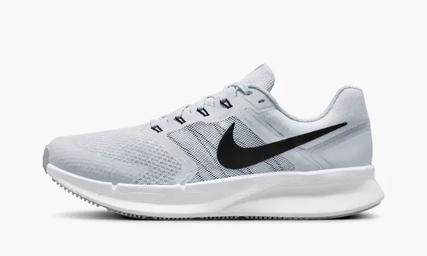 Nike Run Swift 3