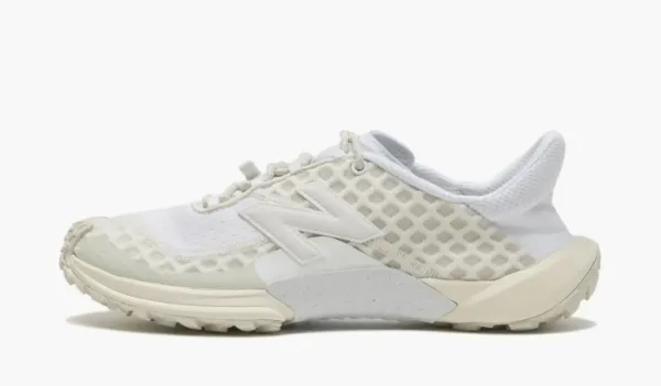 New Balance Minimus Trail Angora