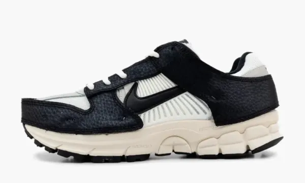 Nike Zoom Vomero 5 WMNS Timeless Panda Dunk
