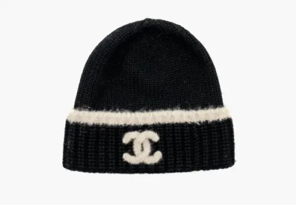 Chanel Beanie Hat Wool Black / White