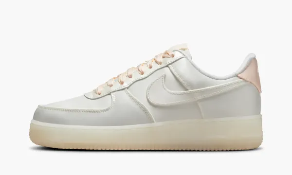 Nike Air Force 1 07 LV8 Sail Barely Orange WMNS