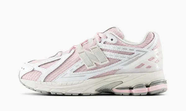 New Balance 1906r Light Pink