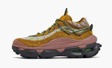 Nike Air Max Flyknit Venture WMNS Bronzine Smokey Mauve