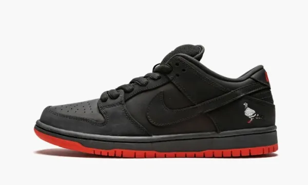 Nike SB Dunk Low Black Pigeon