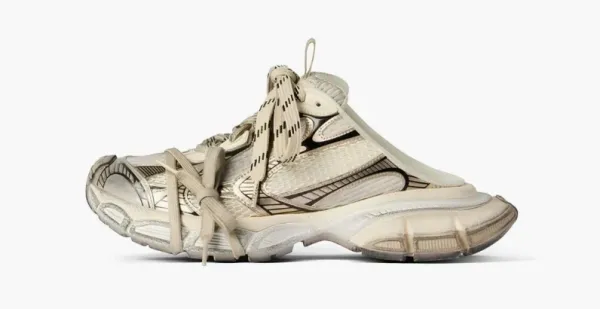 Balenciaga 3XL Lace Mule Beige
