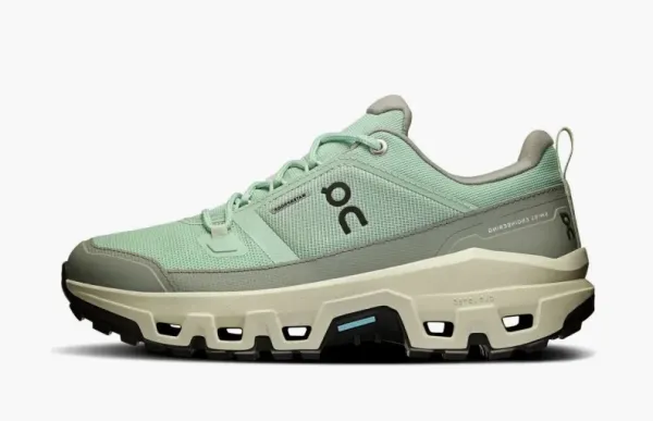 ON Cloudrock Low Waterproof WMNS Mineral Aloe