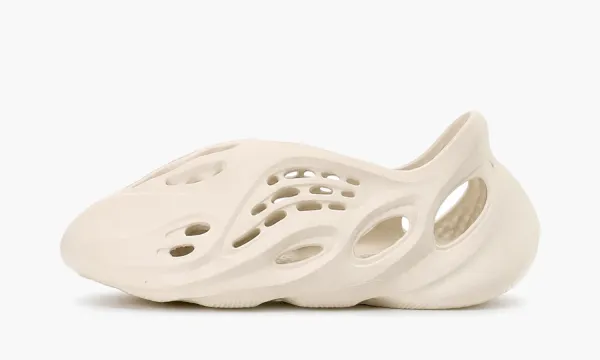 adidas Yeezy Foam RNNR Sand