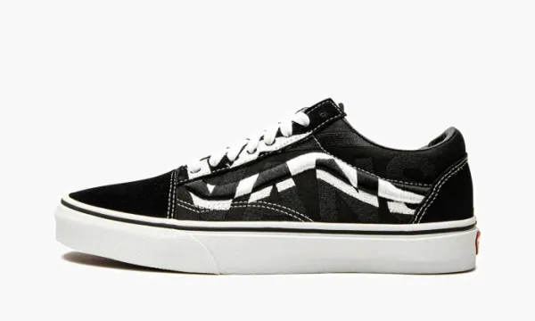 Vans Old Skool Embroidered Logo