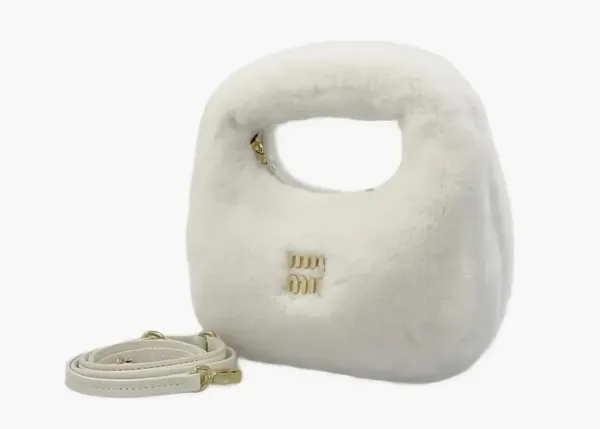 Miu Miu Wander Series Shoulder Bag In Sheepskin White
