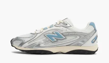 New Balance 204L Silver Metallic Sky