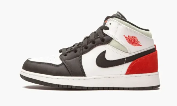Air Jordan 1 Mid SE GS Red / Grey / Black Toe