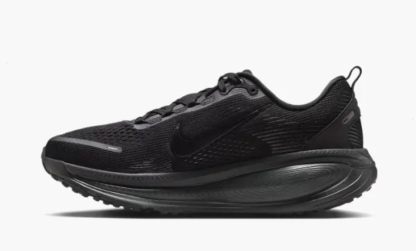 Nike Vomero 18 WMNS Triple Black